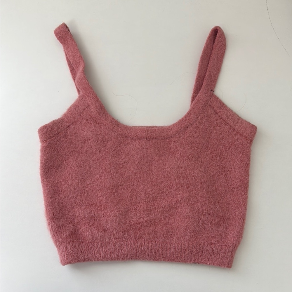 Kendall & Kylie Pink Sleeveless Crop Tank Top